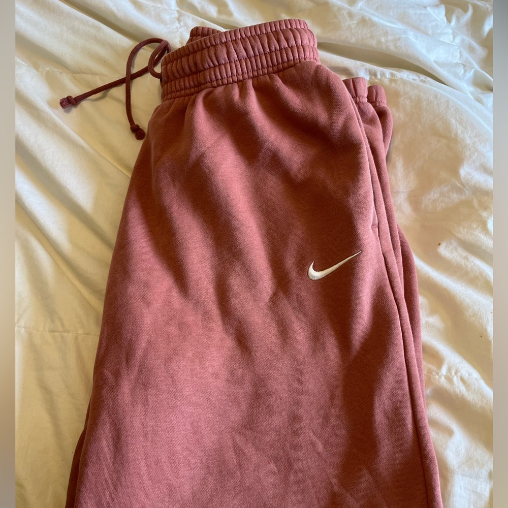 Nike Terracotta Jogger Sweatpants